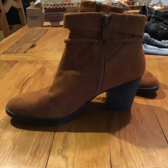 Women’s Boots by Bamboo - Picture 2 of 4